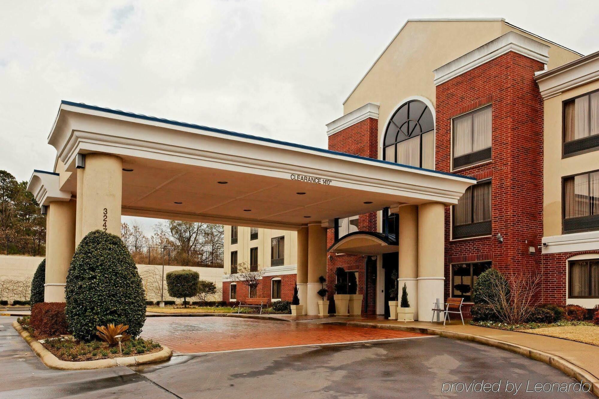 Holiday Inn Express North Tyler Exterior photo